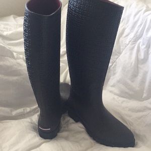 Rain boots